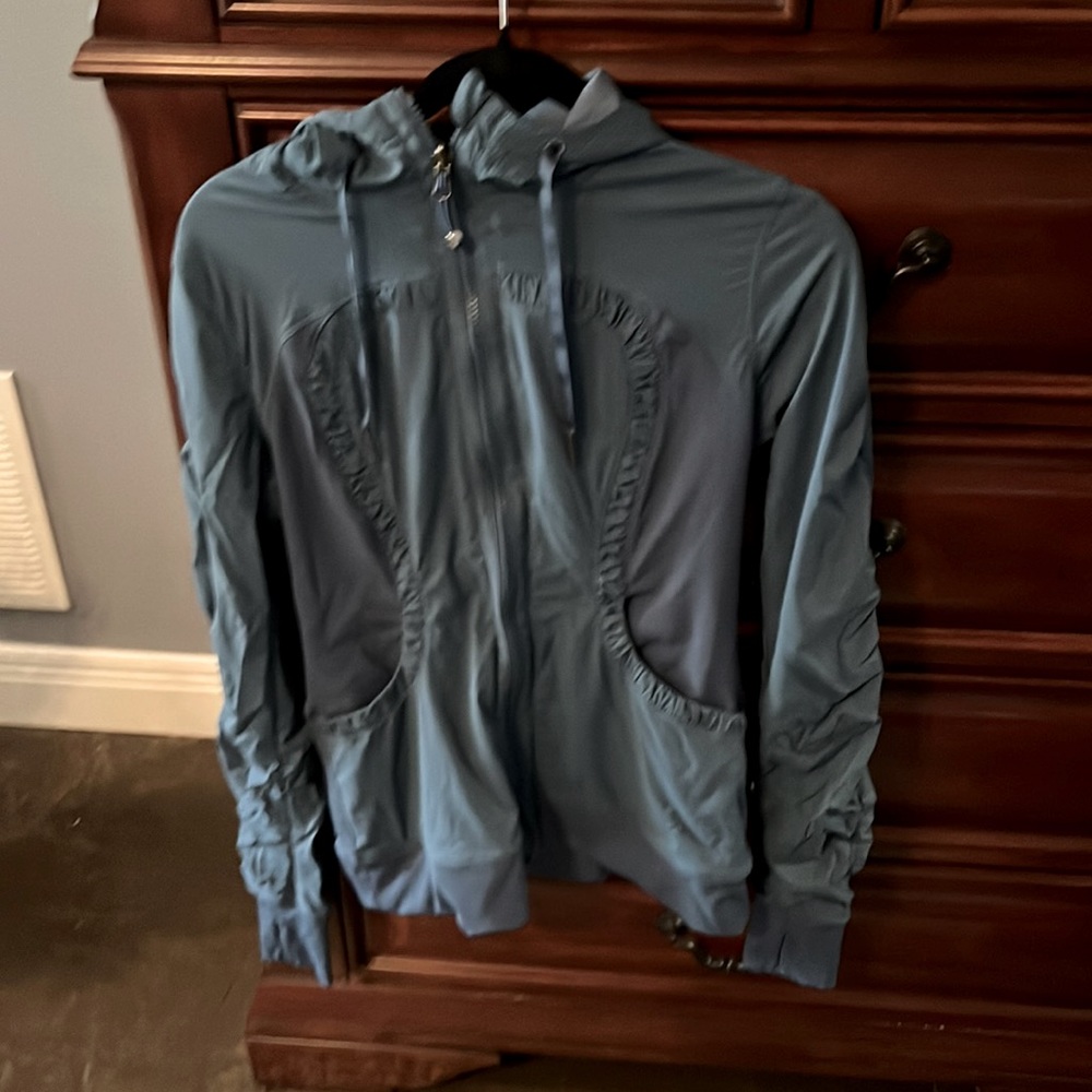 Dance studio jacket Lululemon